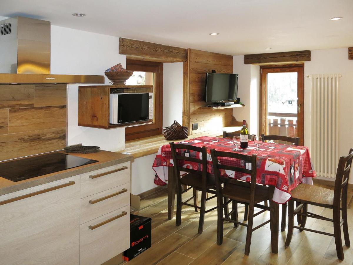 Apartment Plen Solei By Interhome Valtournenche Luaran gambar