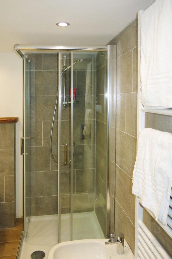 Apartment Plen Solei By Interhome Valtournenche Luaran gambar